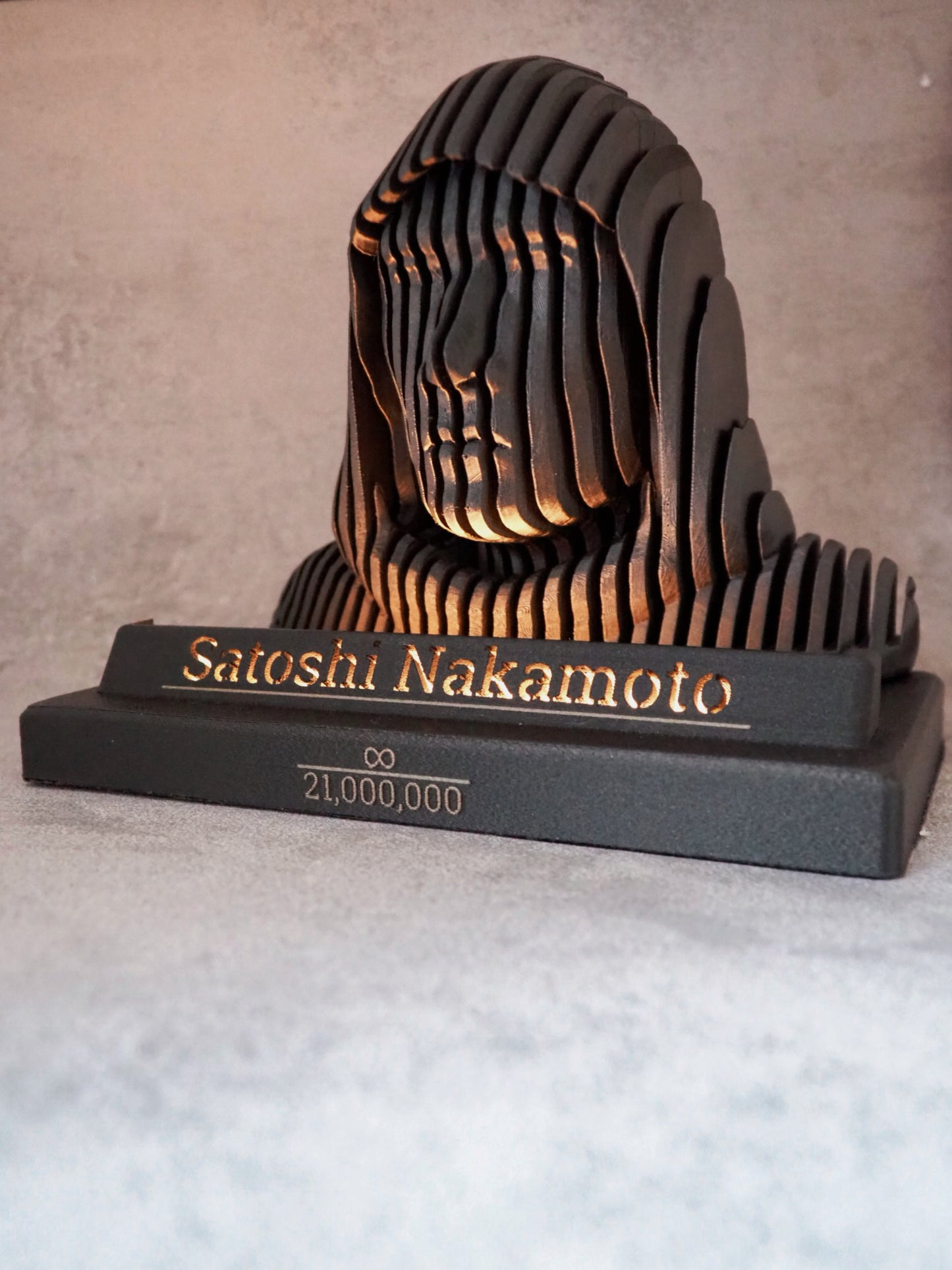 Satoshi Nakamoto LED - Statue